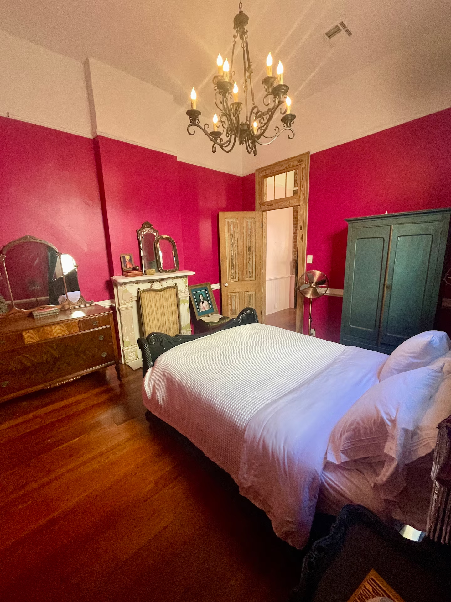 Red room